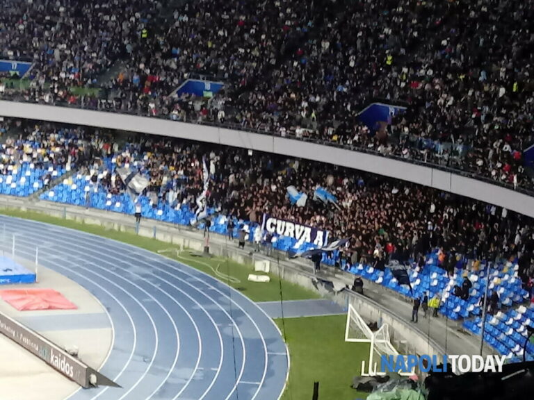 Napoli, accolto il ricorso contro la chiusura della Curva A per un turno di campionato