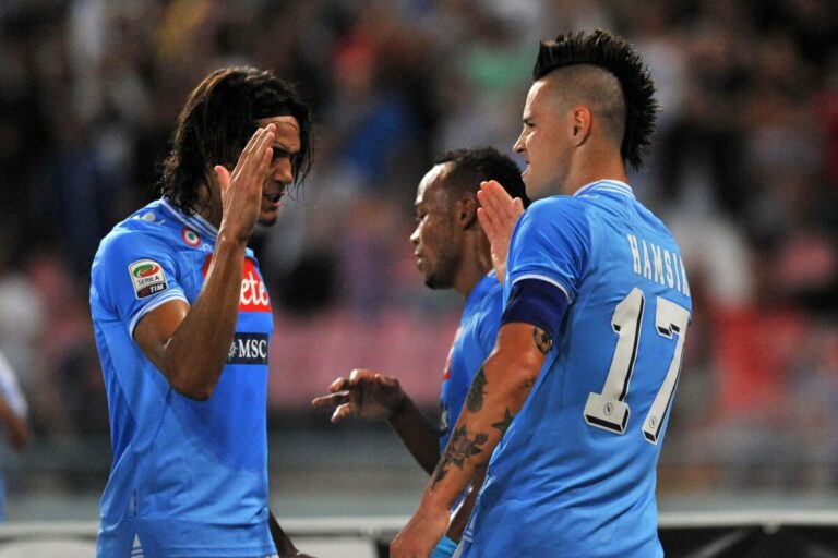Calciomercato - Il Monza pensa all'ex Napoli Cavani: lui si allena duramente a casa