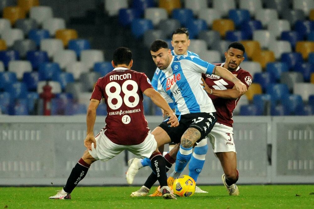Calciomercato Napoli - Petagna-Monza, Galliani conferma: "Stiamo trattando, gli voglio un gran bene"