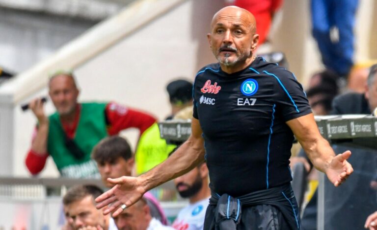 Calcio Napoli, parte la vendita libera degli abbonamenti