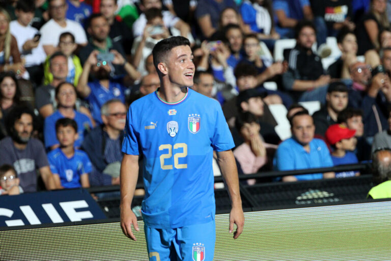 Calciomercato Napoli - Il Sassuolo nel ritiro azzurro per parlare di Raspadori