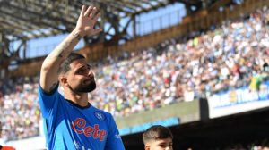 Napoli, Insigne è tornato a salutare gli ex compagni: lunga chiacchierata con Spalletti