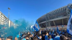 Napoli, festa senza sosta: c'è lo show al Maradona ma anche una gara da onorare