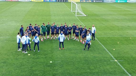 Nazionale, inizia l’allenamento a Coverciano: Di Lorenzo rientrato dopo il permesso