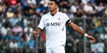 Cheddira rientra al Napoli dopo il prestito all'Espanyol, ma ha le valigie pronte: c'è il Monza 2 Cagliari, Nzola si raffredda. Oltre a Gaetano col Napoli si tratta Cheddira