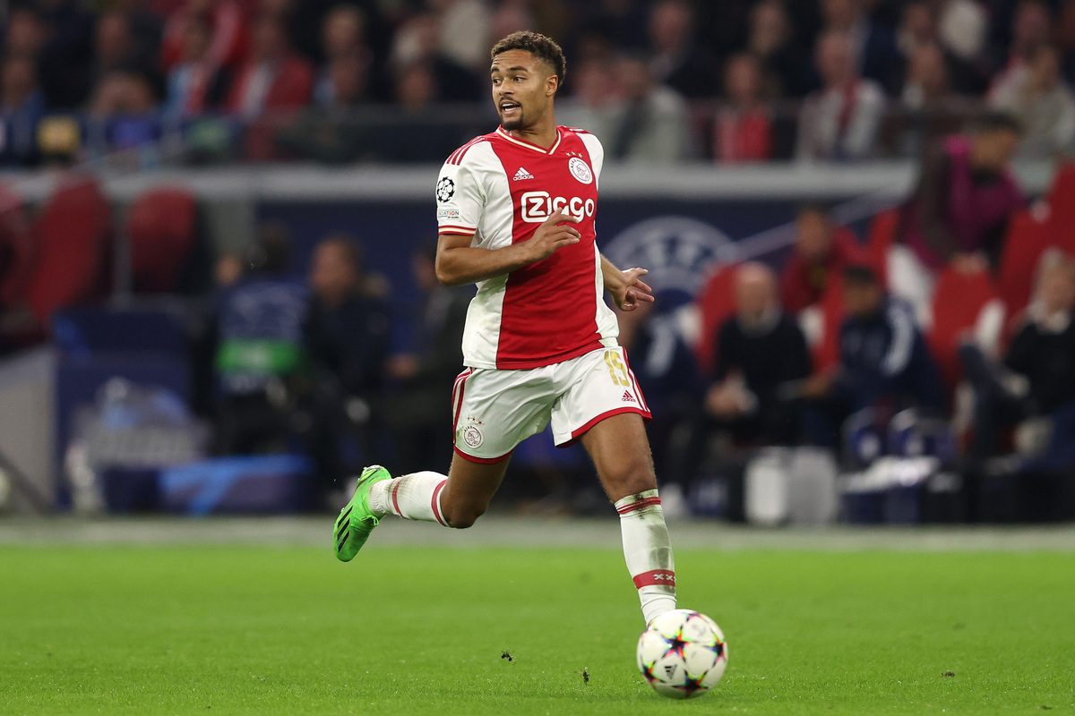 Roma target Devyne Rensch of Ajax in action during the UEFA Champions League group A match between AFC Ajax and SSC Napoli at Johan Cruyff Arena on October 04, 2022 in Amsterdam, Netherlands. (Photo by Dean Mouhtaropoulos/Getty Images)