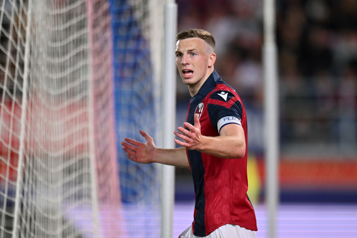 BOLOGNA, ITALY - APRIL 13: Lewis Ferguson of Bologna FC reacts during the Serie A TIM match between Bologna FC and AC Monza at Stadio Renato Dall'Ara on April 13, 2024 in Bologna, Italy. (Photo by Alessandro Sabattini/Getty Images)