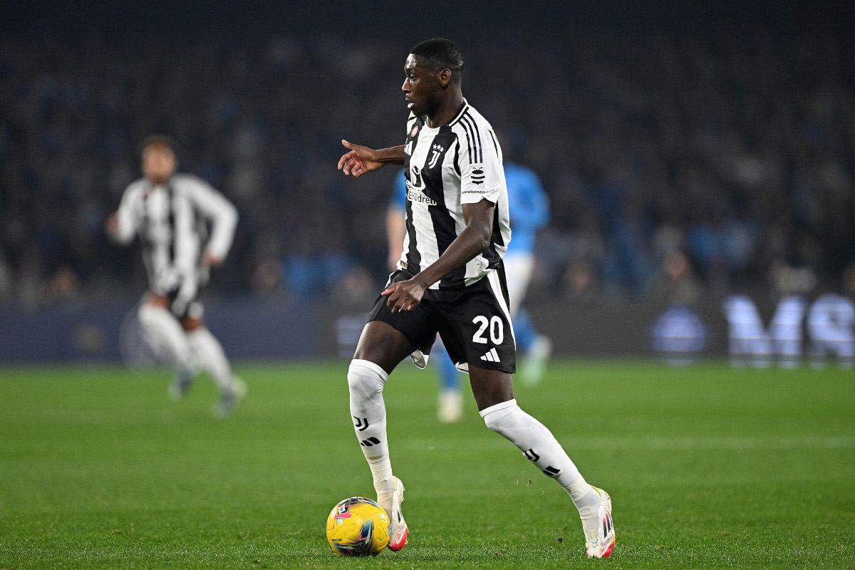 NAPLES, ITALY - JANUARY 25: Randal Kolo Muani of Juventus during the Serie A match between Napoli and Juventus at Stadio Diego Armando Maradona on January 25, 2025 in Naples, Italy. (Photo by Francesco Pecoraro/Getty Images)