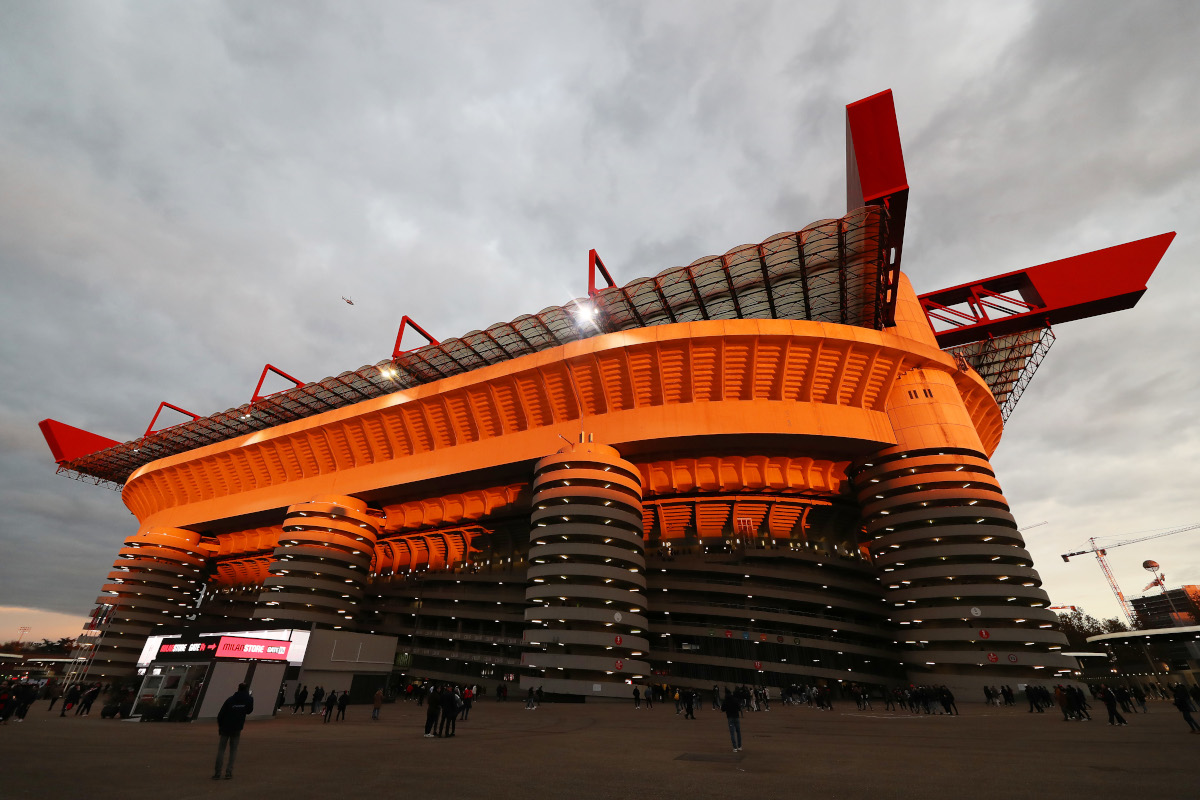 Modric works out final Milan details before medical 7 MILAN, ITALY - NOVEMBER 23: General view outside the stadium prior to the Serie A match between AC Milan and Juventus at Stadio Giuseppe Meazza on November 23, 2024 in Milan, Italy. (Photo by Marco Luzzani/Getty Images)
