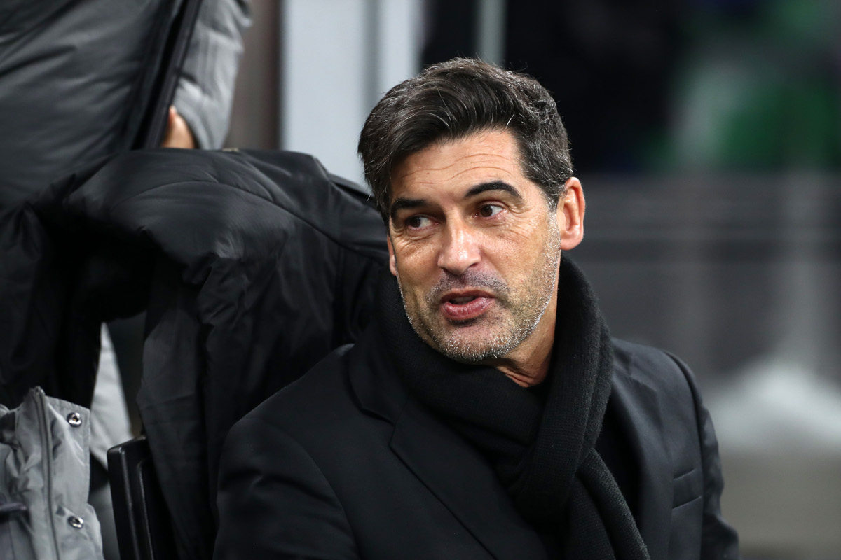 MILAN, ITALY - DECEMBER 15: Paulo Fonseca, Head Coach of AC Milan, looks on prior to the Serie A match between AC Milan and Genoa at Stadio Giuseppe Meazza on December 15, 2024 in Milan, Italy. (Photo by Marco Luzzani/Getty Images)