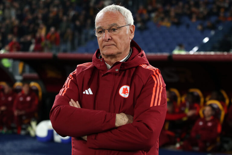 ROME, ITALY - FEBRUARY 24: Roma Head coach, Claudio Ranieri looks on during the Serie A match between AS Roma and Monza at Stadio Olimpico on February 24, 2025 in Rome, Italy. (Photo by Paolo Bruno/Getty Images)