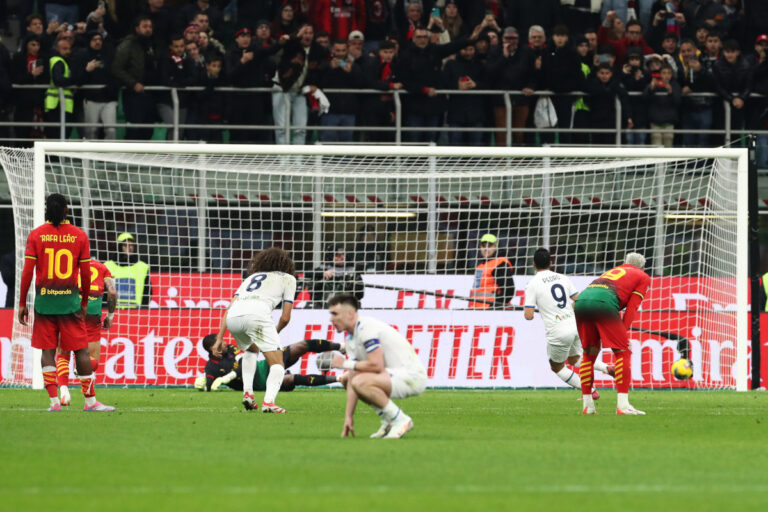 MILAN, ITALY - MARCH 02: Pedro of Lazio scores his team's second goal from the penalty spot during the Serie A match between AC Milan and SS Lazio at Stadio Giuseppe Meazza on March 02, 2025 in Milan, Italy. (Photo by Marco Luzzani/Getty Images)