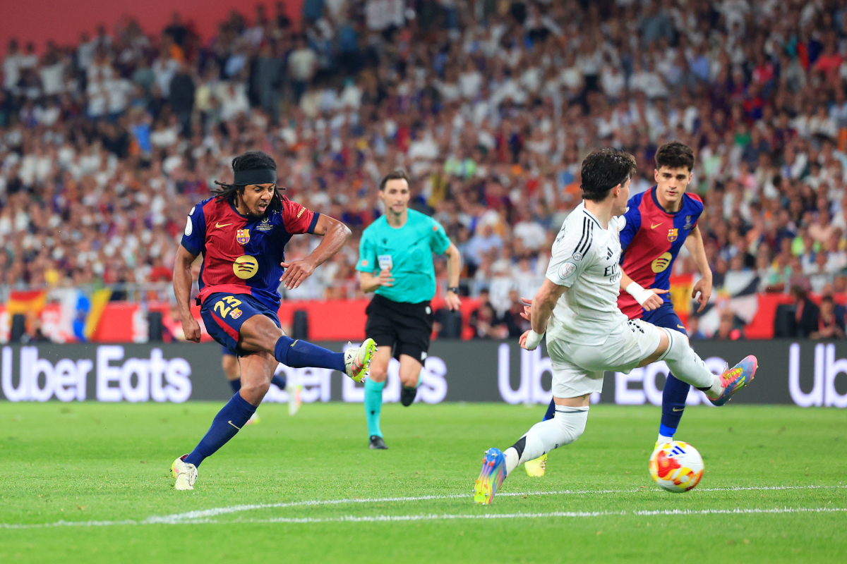 Coppa Campioni semi-final line-ups: Barcelona vs. Inter 7 SEVILLE, SPAIN - APRIL 26: Jules Kounde of FC Barcelona scores his team's third goal during the Copa del Rey Final match between FC Barcelona and Real Madrid at Estadio de La Cartuja on April 26, 2025 in Seville, Spain. (Photo by Fran Santiago/Getty Images)