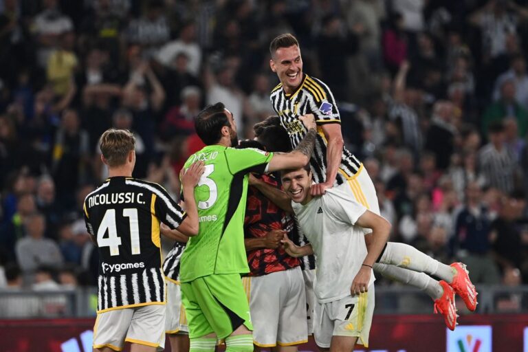 Why Juventus extended Milik contract after one year without football