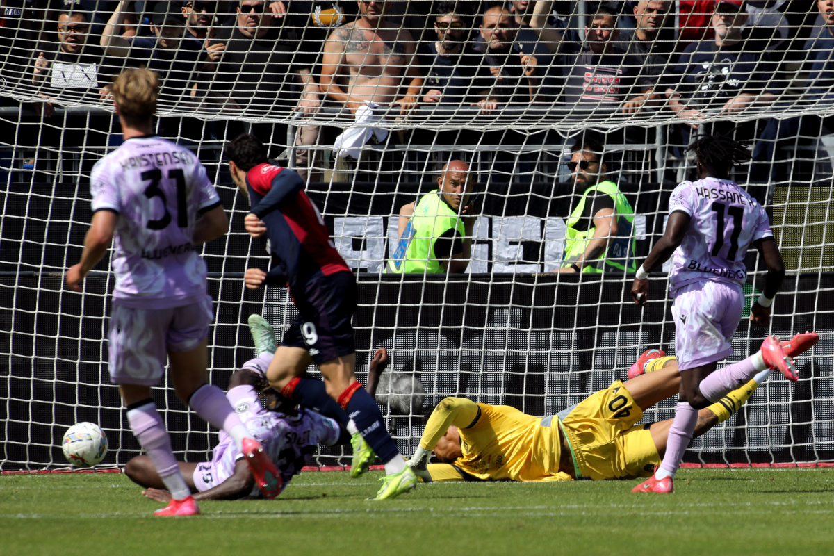 Serie A | Cagliari 1-2 Udinese: Sardinians made to suffer 135 CAGLIARI, ITALY - MAY 03: Nadir Zortea of Cagliari scores the team's first goal during the Serie A match between Cagliari and Udinese at Sardegna Arena on May 03, 2025 in Cagliari, Italy. (Photo by Enrico Locci/Getty Images)