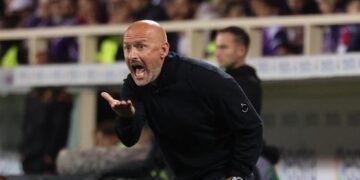 Esordio a Roma col Gasp, Italiano torna a Firenze il 26 ottobre: il calendario del Bologna 5 Bologna, dopo il summit di ieri c'è fiducia sul rinnovo di Italiano: sul tavolo un biennale