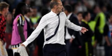 Proseguono i contatti fra Allegri e il Napoli: in questo modo De Laurentiis prepara il dopo Conte 7 Proseguono i contatti tra Allegri e il Napoli: cosรฌ De Laurentiis prepara il dopo Conte
