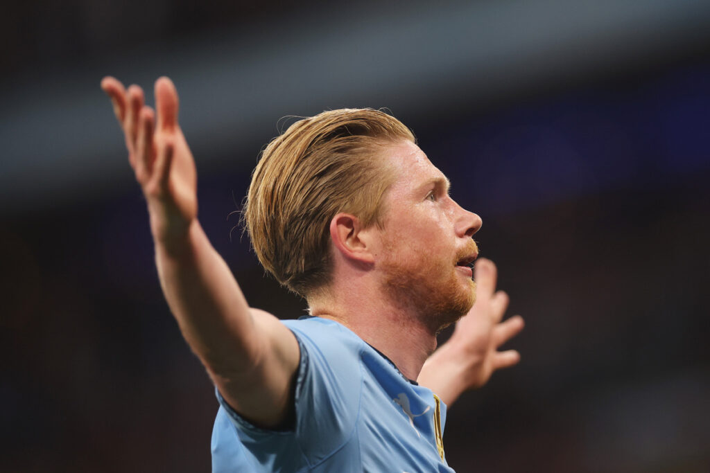Pictures: De Bruyne begins pre-season with Napoli