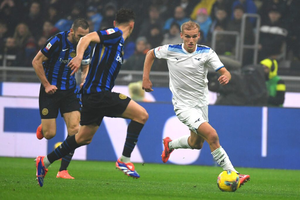 MILAN, ITALY - FEBRUARY 25: Gustav Isaksen of SS Lazio in action during Coppa Italia quarter final match between FC Internazionale and SS Lazio at Stadio Giuseppe Meazza on February 25, 2025 in Milan, Italy. (Photo by Marco Rosi - SS Lazio/Getty Images)