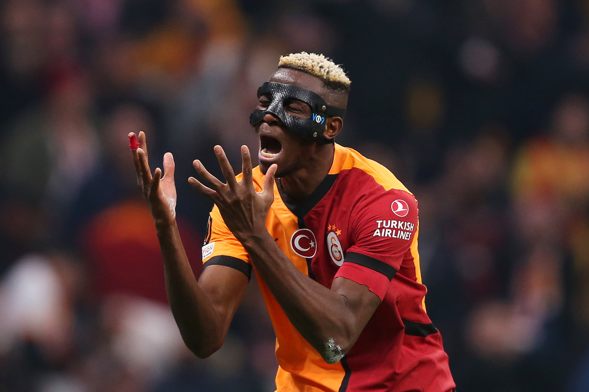 Napoli and Osimhen both reject first Al-Hilal proposal 6 ISTANBUL, TURKEY - JANUARY 21: Victor Osimhen of Galatasaray reacts to a missed chance during the UEFA Europa League 2024/25 League Phase MD7 match between Galatasaray A.S. and FC Dynamo Kyiv at Ali Sami Yen Spor Kompleksi on January 21, 2025 in Istanbul, Turkey. (Photo by Ahmad Mora/Getty Images)