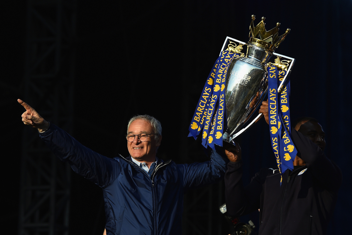 Ranieri: ‘Italian slaves to tactics, I hope for another Leicester City’ 10 LEICESTER, ENGLAND - MAY 16: (L-R) Claudio Ranieri Manager of Leicester City and captain Wes Morgan of Leicester City show the trophy to the fans during the Leicester City Barclays Premier League winners bus parade on May 16, 2016 in Leicester, England. (Photo by Laurence Griffiths/Getty Images)