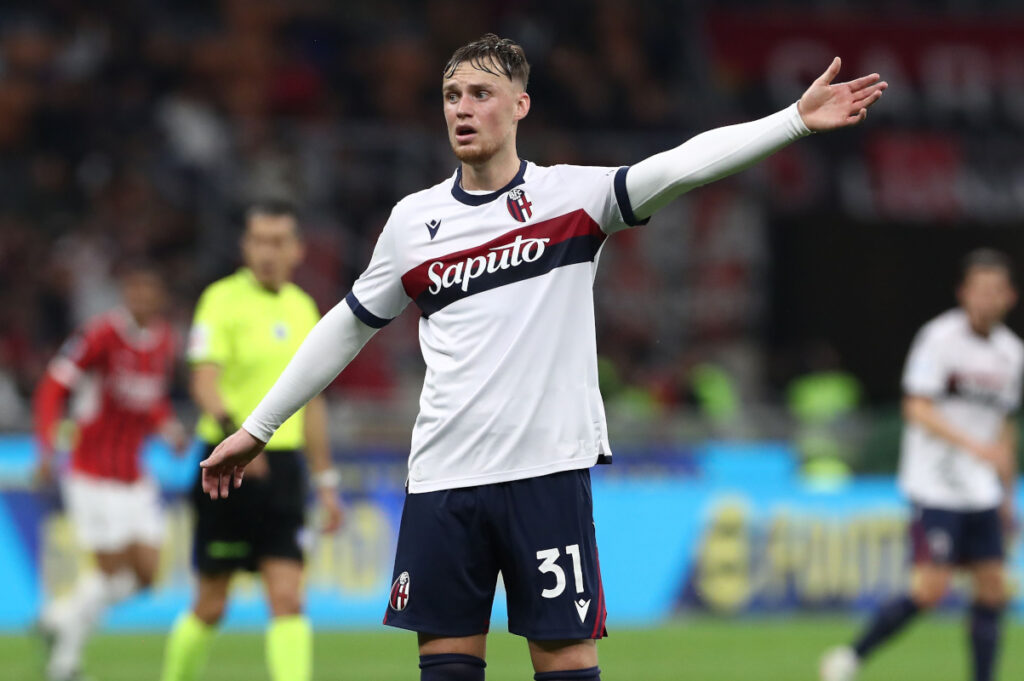 Exclusive: Bologna set 30m Beukema price tag for eager Napoli