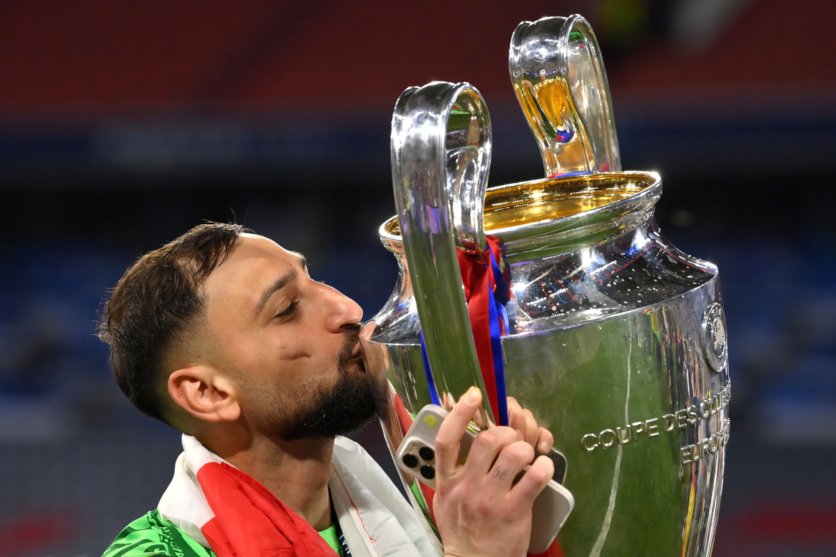 Galatasaray still eager for Donnarumma after PSG contract dispute 4 MUNICH, GERMANY - MAY 31: Gianluigi Donnarumma of Paris Saint-Germain kisses the UEFA Champions League trophy after his team's victory, to secure Paris Saint-Germain's first ever UEFA Champions League title in the club's history and a record UEFA Champions League Final winning scoreline of 5-0, following the UEFA Champions League Final 2025 between Paris Saint-Germain and FC Internazionale Milano at Munich Football Arena on May 31, 2025 in Munich, Germany. (Photo by Justin Setterfield/Getty Images)