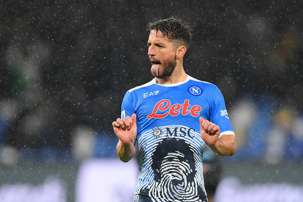 Mertens makes De Bruyne joke as he is honoured by Napoli 4 NAPLES, ITALY - NOVEMBER 28: Dries Mertens of SSC Napoli celebrates after scoring their side's second goal during the Serie A match between SSC Napoli and SS Lazio at Stadio Diego Armando Maradona on November 28, 2021 in Naples, Italy. (Photo by Francesco Pecoraro/Getty Images)