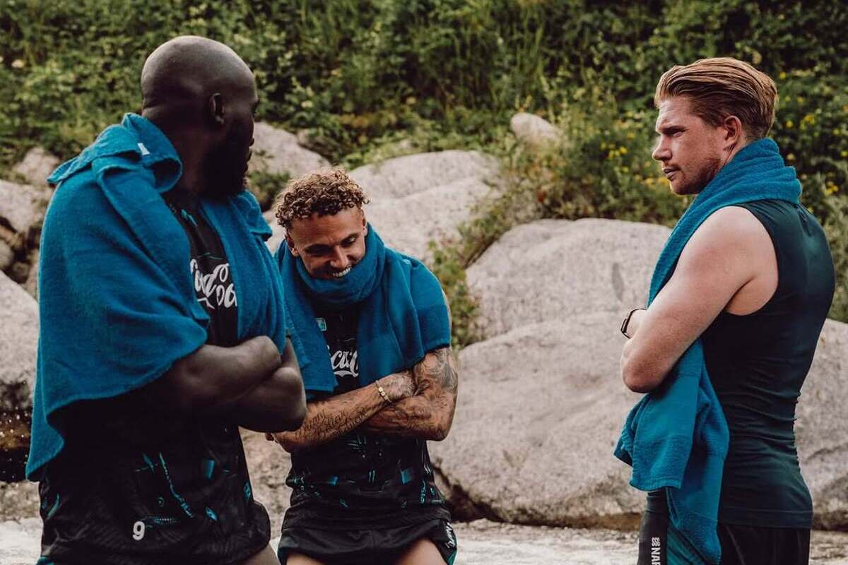 Noa Lang opens up on ‘great’ Conte and intense workload at Napoli 7 Romelu Lukaku, Noa Lang and Kevin De Bruyne in pre-season training with Napoli (Picture @noano via Instagram)
