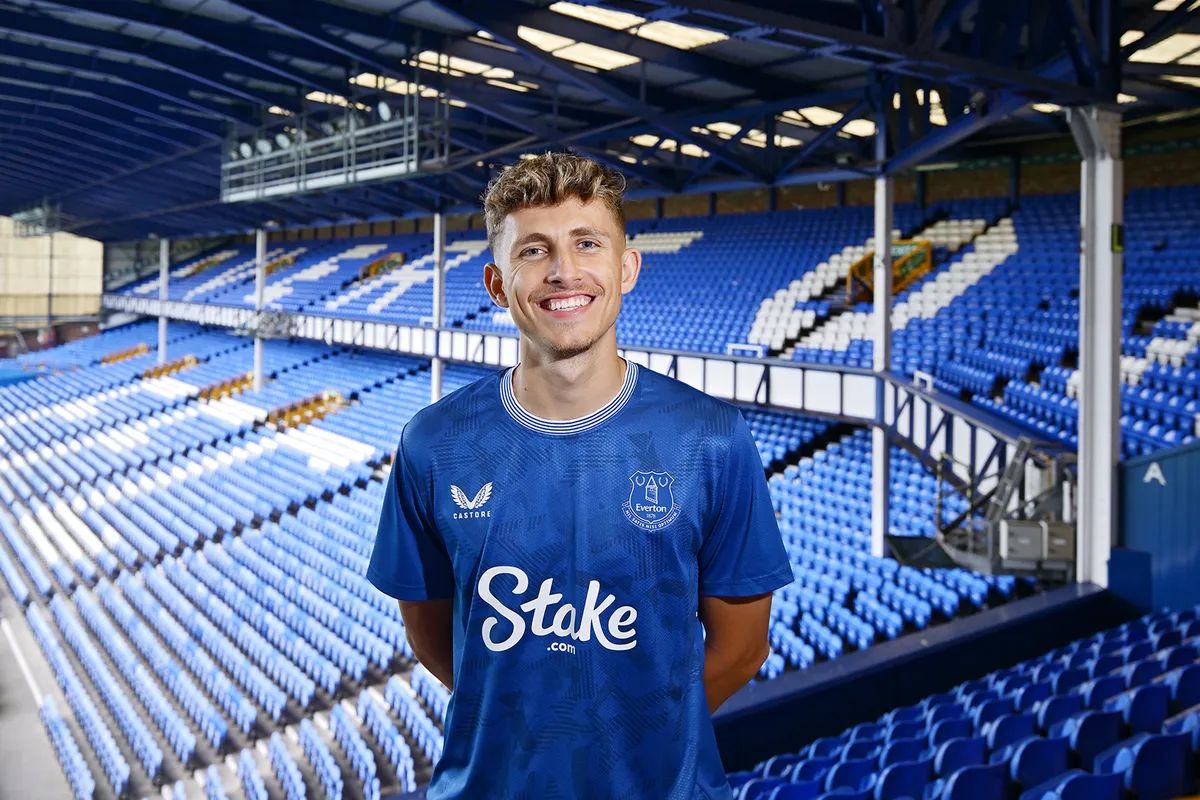 Napoli send flop Lindstrom to Wolfsburg in 17.5m agreement 4 Jesper Lindstrom, Everton