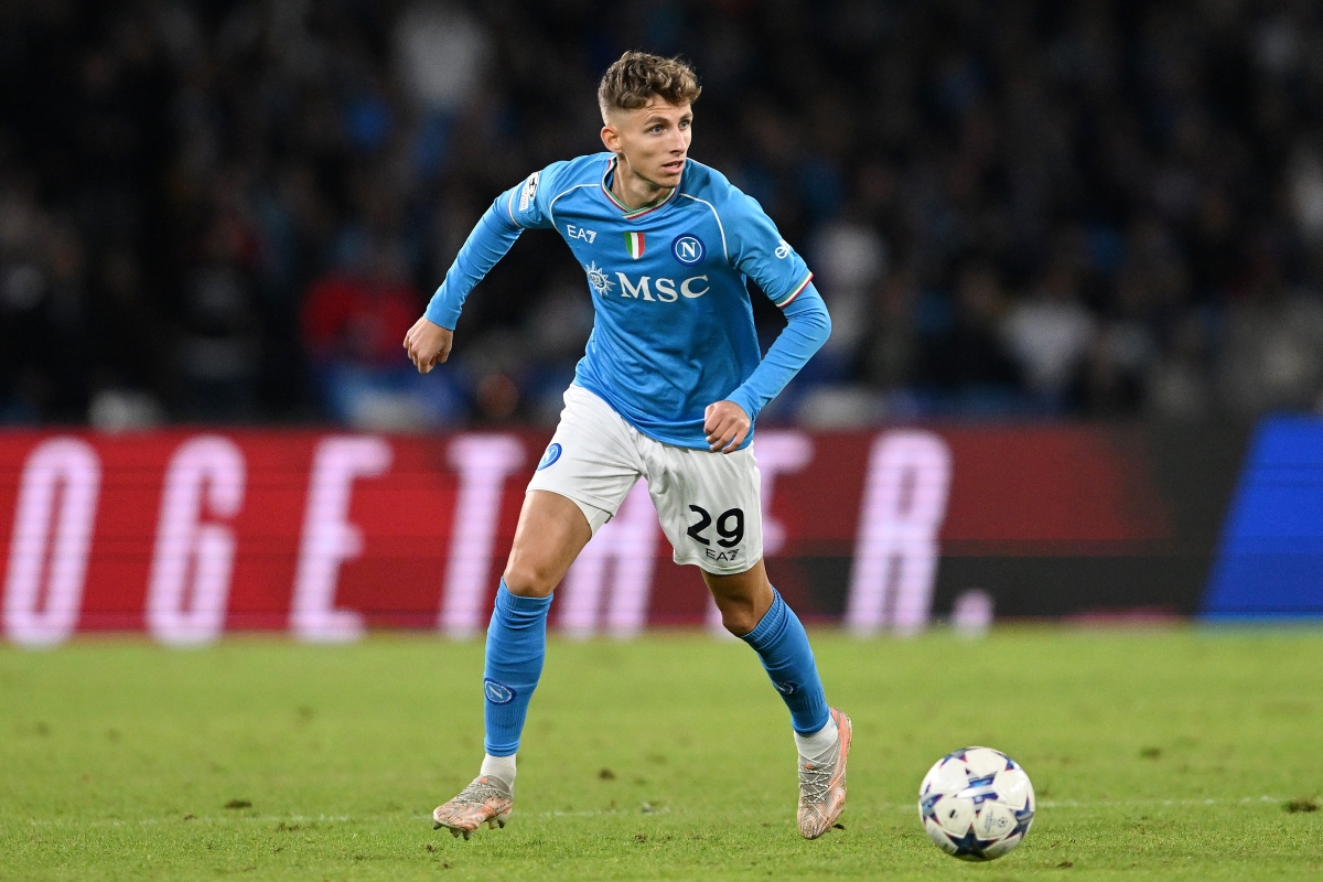 Official: Lindstrom joins Wolfsburg from Napoli after Everton loan spell 6 NAPLES, ITALY - NOVEMBER 08: Jesper Lindstrom of SSC Napoli during the UEFA Champions League match between SSC Napoli and 1. FC Union Berlin at Stadio Diego Armando Maradona on November 08, 2023 in Naples, Italy. (Photo by Francesco Pecoraro/Getty Images)