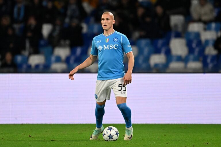 Napoli Leo Ostigard