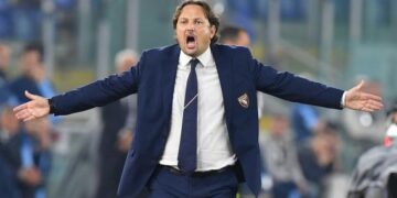 Napoli, l'ex vice di Mazzarri: "Ambrosino attaccante completo, Vergara ragazzo di talento" 5 Frustalupi: "Napoli, per Conte mercato top. Noi non abbiamo avuto tempo. Pronto a ripartire"