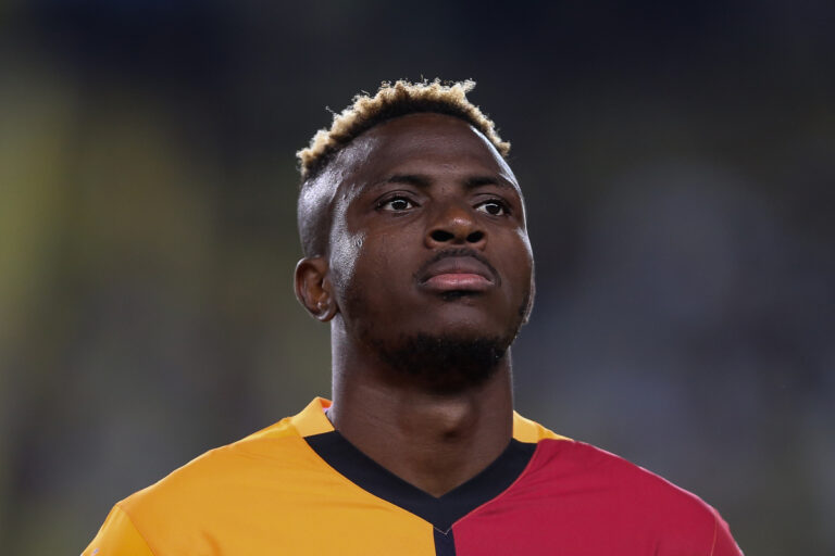ISTANBUL, TURKEY - SEPTEMBER 21: Victor Osimhen of Galatasaray looks on during the Turkish Super big match between Fenerbahce and Galatasaray at Ulker Stadium on September 21, 2024 in Istanbul, Turkey. (Photo by Ahmad Mora/Getty Images)