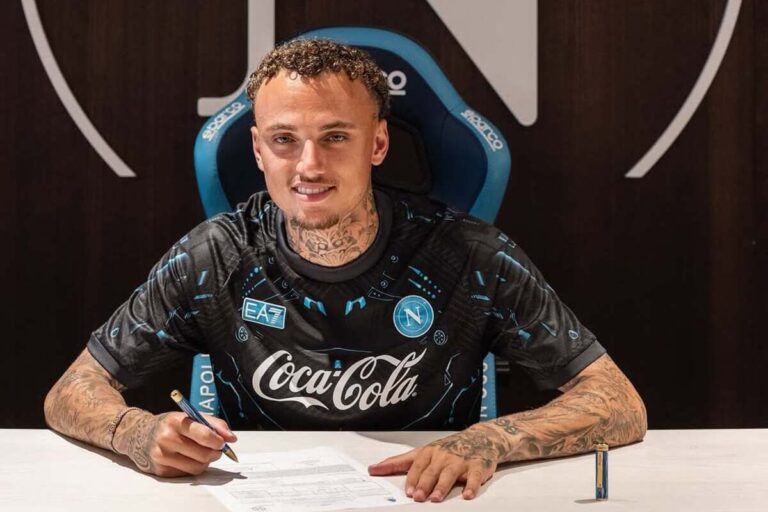 Noa Lang Signs for Napoli (Photo: SSC Napoli)