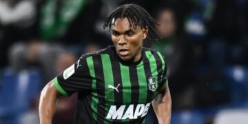 Zirkzee chiama Ndoye in Premier. Il Bologna si tutela: Laurienté non è l'unica opzione