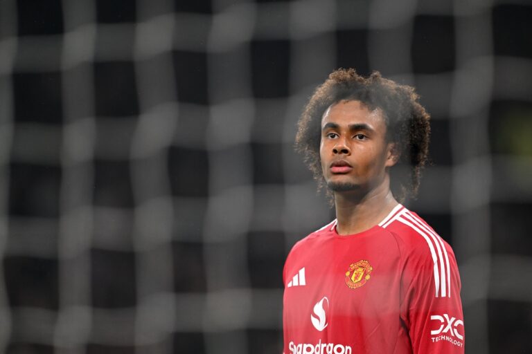 Juventus target Joshua Zirkzee at Manchester United
