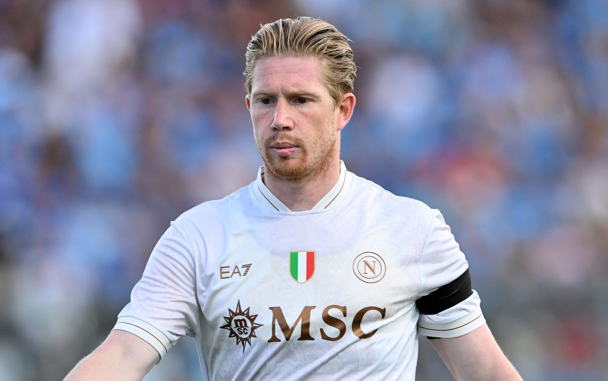Vieri goes ‘against logic’ as he names Serie A title favourite and makes Lookman claim 7 CASTEL DI SANGRO, ITALY - AUGUST 09: Kevin De Bruyne of Napoli looks on during the pre-season friendly match between Napoli and Girona at Stadio Teofilo Patini on August 09, 2025 in Castel di Sangro, Italy. (Photo by Giuseppe Bellini/Getty Images)