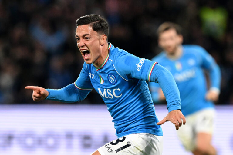 NAPLES, ITALY - MARCH 03: Giacomo Raspadori of SSC Napoli celebrates scoring his team's second goal during the Serie A TIM match between SSC Napoli and Juventus at Stadio Diego Armando Maradona on March 03, 2024 in Naples, Italy. (Photo by Francesco Pecoraro/Getty Images)