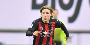 Hauge ricorda l'anno al Milan: "Il mio primo gol in Serie A fu un'esperienza incredibile" 7 Hauge ricorda l'anno al Milan: "Il mio primo gol in Serie A fu un'esperienza incredibile"