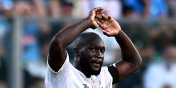 Lukaku ko, Napoli sulle spine: prenotati gli esami strumentali, forfait col Sassuolo? 6 Lukaku ko, Napoli sulle spine: prenotati gli esami strumentali, forfait col Sassuolo?