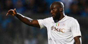 Napoli, l'infortunio di Lukaku è serio: il belga rischia 2 mesi di stop. Occhio al mercato 2 Napoli, poker al Sorrento in amichevole: Lucca segna ancora, Lukaku-McTominay già garanzie