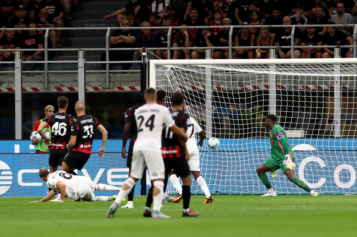 Serie A | Milan 1-2 Cremonese: Modric shocked by minnows 131 MILAN, ITALY - AUGUST 23: Federico Baschirotto of Cremonese scores his team's first goal during the Serie A match between AC Milan and US Cremonese at Giuseppe Meazza Stadium on August 23, 2025 in Milan, Italy. (Photo by Marco Luzzani/Getty Images)