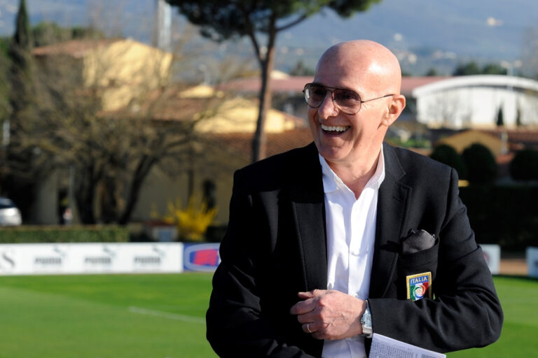 Milan legend FLORENCE, ITALY - MARCH 23: Italian Football Youth Coordinator Arrigo Sacchi during a training session ahead of their EURO 2012 qualifier against Slovenia at Coverciano on March 23, 2011 in Florence, Italy. (Photo by Claudio Villa/Getty Images)