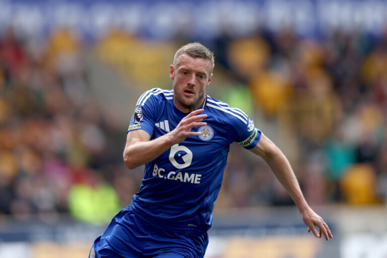WOLVERHAMPTON, ENGLAND - APRIL 26: Jamie Vardy of Leicester City during the Premier League match between Wolverhampton Wanderers FC and Leicester City FC at Molineux on April 26, 2025 in Wolverhampton, England. (Photo by Carl Recine/Getty Images)
