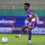 Firenze, Italia - 13 settembre: Tariq Lamptey di ACF Fiorentina in azione durante la partita di Serie A tra ACF Fiorentina e SSC Napoli ad Artemio Franchi il 13 settembre 2025 a Firenze, in Italia. (Foto di Gabriele Maltinti/Getty Images)