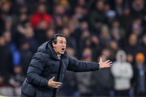 EPA11744382 L'allenatore dell'Aston Villa Unai Emery reagisce durante la partita della UEFA Champions League tra Aston Villa e Juventus a Birmingham, Gran Bretagna, 27 novembre 2024. EPA-Efe/Adam Vaughan