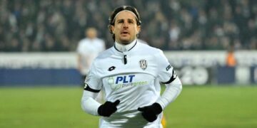 Lucca e Hojlund, Cacia vota la coppia: "Perché non provarli assieme?" 2 Lucca e Hojlund, Cacia vota la coppia: "Perché non provarli assieme?"