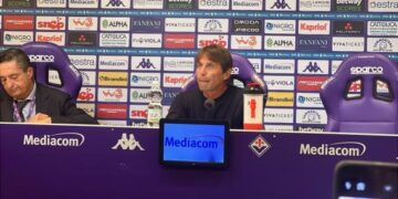 Napoli, Conte: "Grande prestazione su un campo solido. Bene i debutti: abbiamo bisogno di tutti"