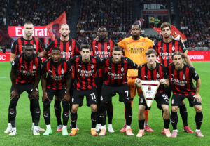 MILANO, ITALIA - 28 settembre: AC Milan si allinea durante la partita di Serie A tra AC Milan e SSC Napoli allo stadio di Giuseppe Meazza tra cui Adrien Rabiot e Luka Modric il 28 settembre 2025 a Milano, in Italia. (Foto di Marco Luzzani/Getty Images)